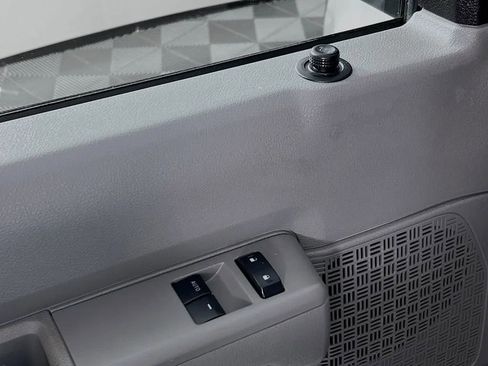 Used 2012 Ford E-150 and Econoline 150 w/ Commercial Cargo Van Pkg image 18