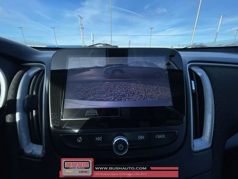 Used 2022 Chevrolet Malibu LT image 15