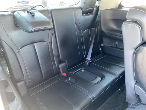 Certified 2026 INFINITI QX60 Luxe w/ Cargo Package FWD image 13