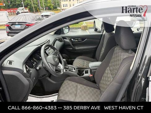 Certified 2020 Nissan Rogue Sport SV AWD/4WD image 10