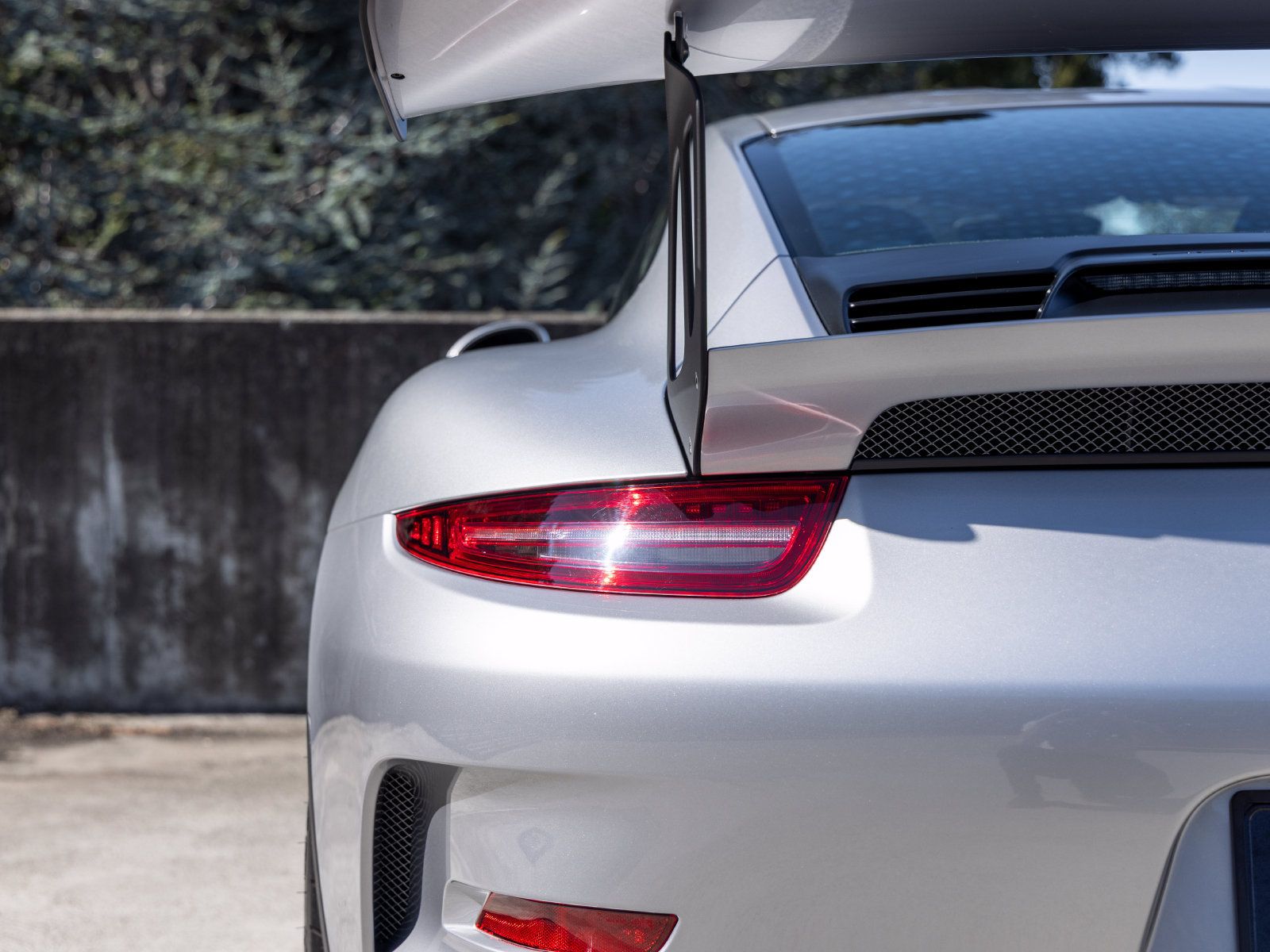 Used 2016 Porsche 911 GT3 RS RWD image 25