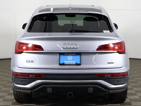 Used 2023 Audi Q5 2.0T Premium Plus w/ Premium Plus Package AWD/4WD image 14