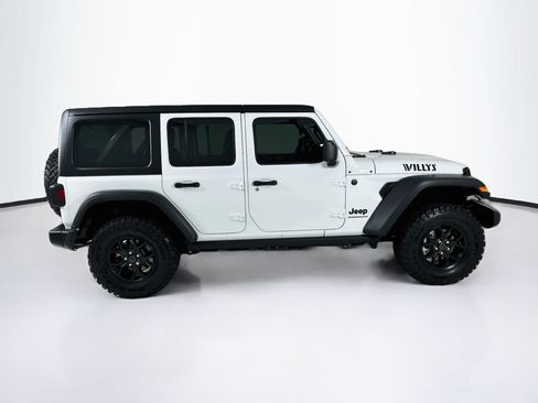 Used 2026 Jeep Wrangler Unlimited Sport AWD/4WD image 9