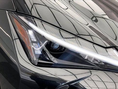 Used 2025 Lexus UX 300h FWD w/ Accessory Package (Z1) image 29