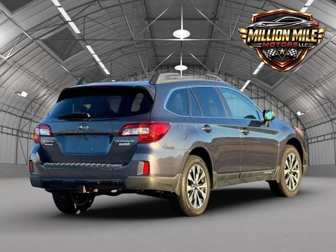 Used 2015 Subaru Outback 2.5i Limited AWD/4WD image 9
