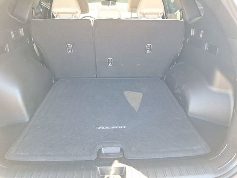 Used 2025 Hyundai Tucson SEL FWD image 22