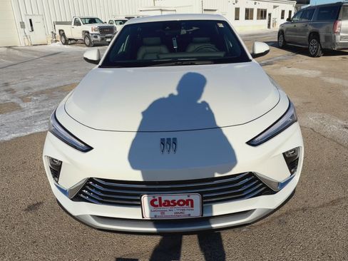 New 2026 Buick Envista Preferred w/ Convenience I Package image 3