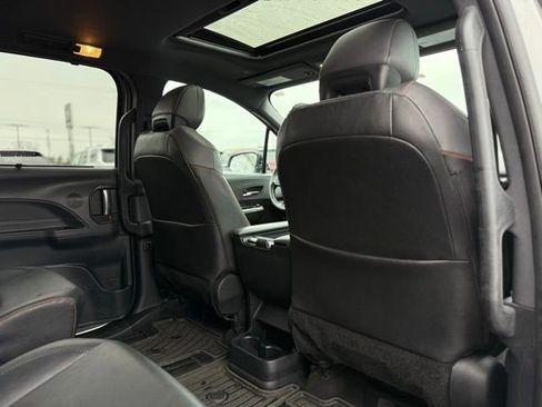 Used 2021 Toyota Sienna XSE image 20