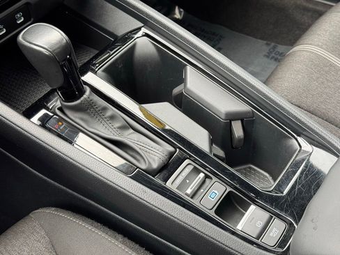 Used 2024 Honda Accord Sport image 36