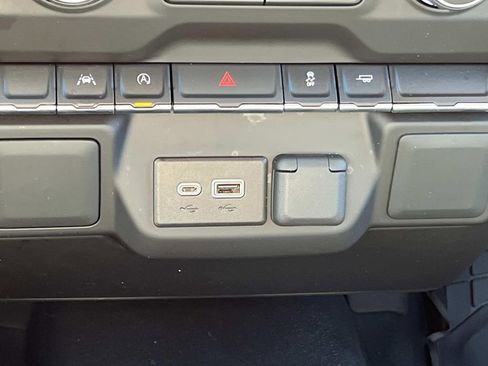 Used 2024 Chevrolet Silverado 1500 W/T w/ WT Value Package image 24