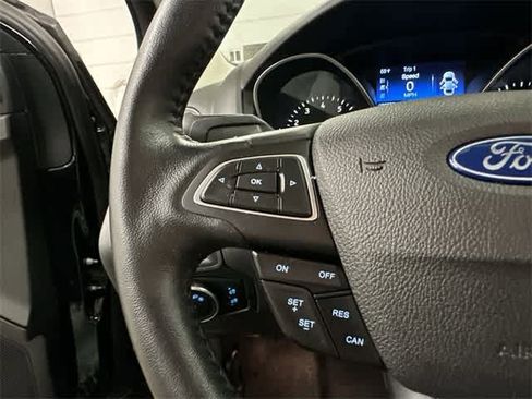 Used 2016 Ford Focus SE w/ SE Cold Weather Package image 8