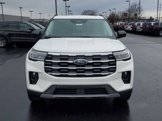 New 2026 Ford Explorer Active video 2