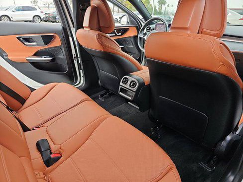 Used 2023 Mercedes-Benz C 300 Sedan image 11