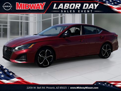 Used 2024 Nissan Altima 2.5 SR FWD image 1