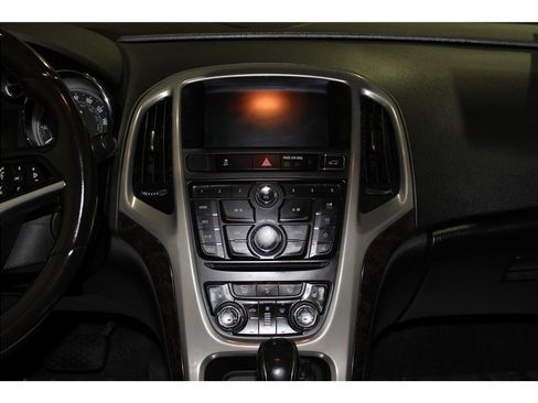 Used 2017 Buick Verano Leather image 16