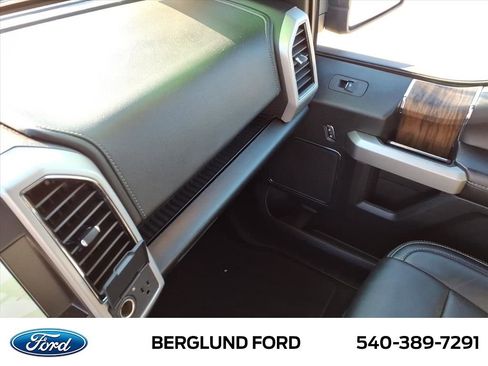 Used 2020 Ford F150 Lariat image 29