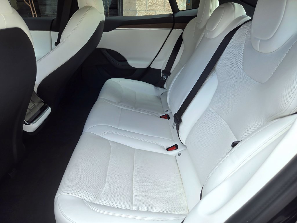 Used 2023 Tesla Model S AWD/4WD image 13