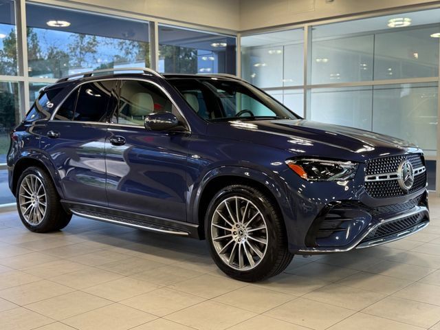 Used 2025 Mercedes-Benz GLE 450e 4MATIC w/ AMG Line Exterior image 6