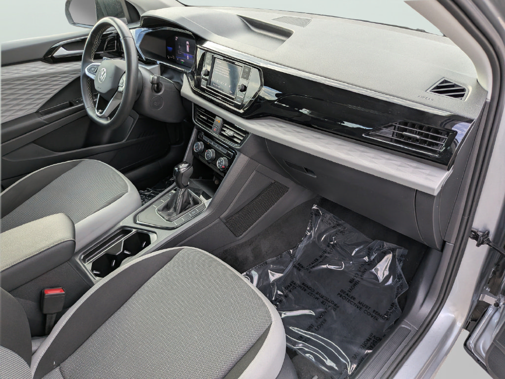 Certified 2023 Volkswagen Taos S FWD image 11