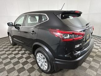Used 2020 Nissan Rogue Sport S AWD/4WD video 4