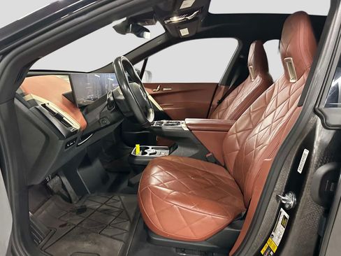 Used 2024 BMW iX xDrive50 w/ Premium Package AWD/4WD image 11