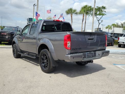 Used 2020 Nissan Frontier SV w/ Midnight Edition Floor Mats image 7