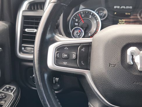 Used 2024 RAM 2500 Big Horn AWD/4WD image 27