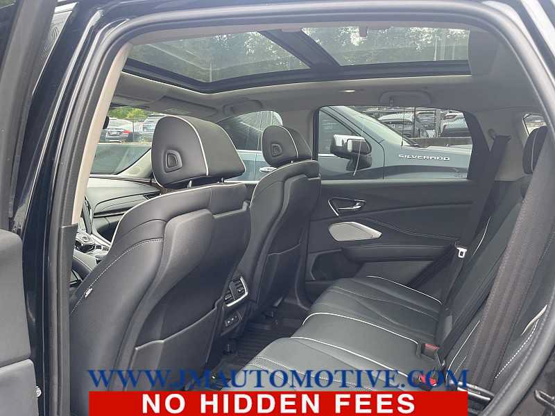 Used 2019 Acura RDX w/ Advance Package AWD/4WD image 3