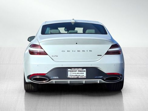 Used 2023 Genesis G70 3.3T w/ Sport Prestige Package image 5