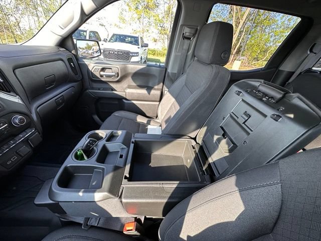 Used 2024 Chevrolet Silverado 1500 Custom Trail Boss AWD/4WD image 27