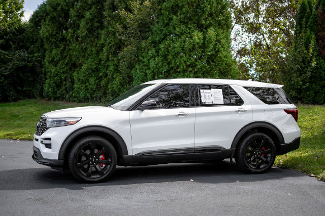 Used 2021 Ford Explorer ST w/ Equipment Group 401A AWD/4WD image 8
