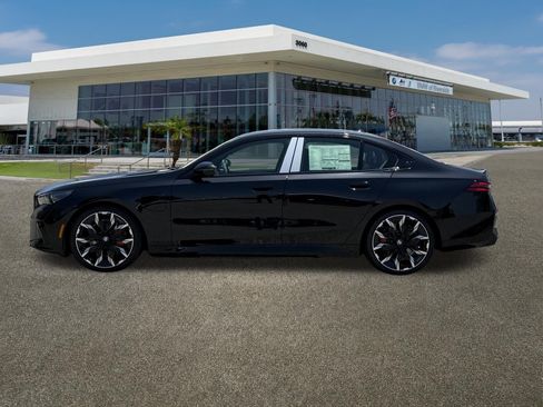 New 2027 BMW 550e xDrive AWD/4WD image 6