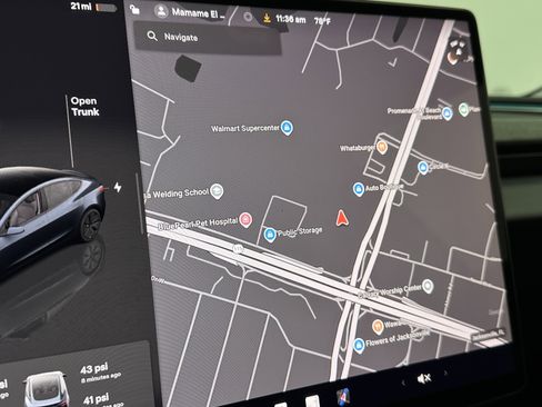 Used 2025 Tesla Model 3 RWD image 19