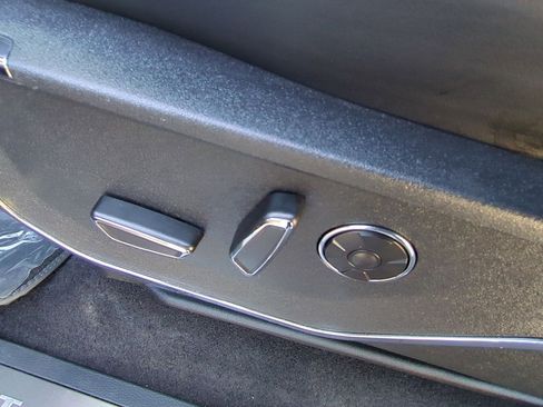 Used 2024 Ford F150 Platinum w/ Equipment Group 702A High image 16