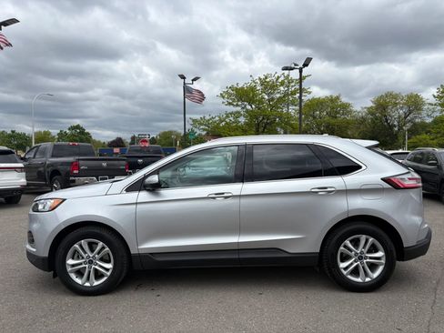 Used 2019 Ford Edge SEL w/ Equipment Group 201A AWD/4WD image 8