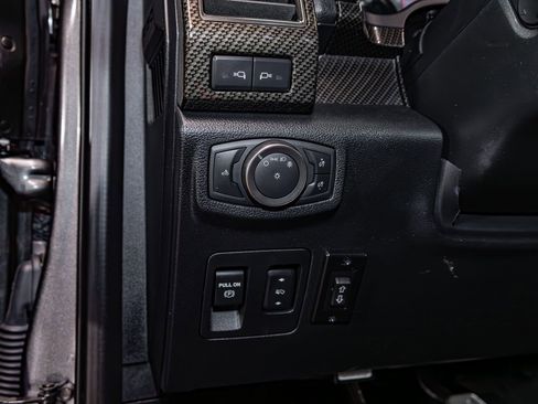 Used 2020 Ford F150 Raptor w/ Equipment Group 802A Luxury AWD/4WD image 18