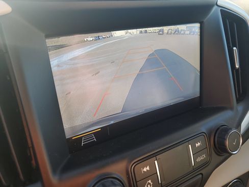 Used 2019 GMC Terrain SLT w/ Preferred Package FWD image 23