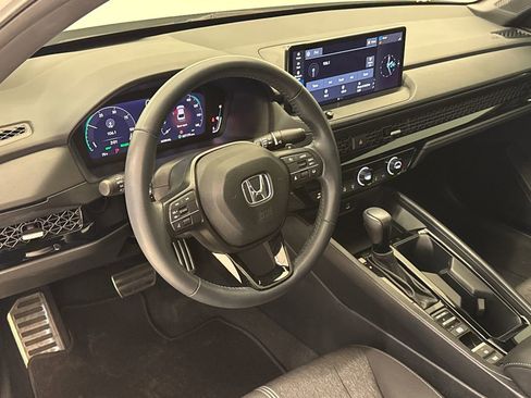 Certified 2023 Honda Accord Sport image 19