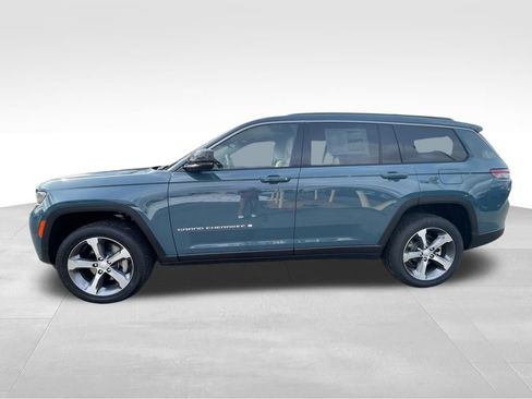 New 2026 Jeep Grand Cherokee L Limited image 21