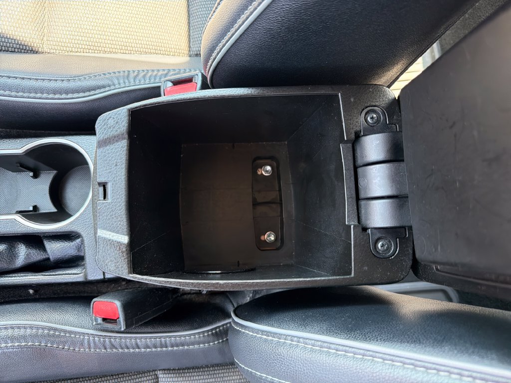 Used 2015 Toyota Corolla S FWD image 27