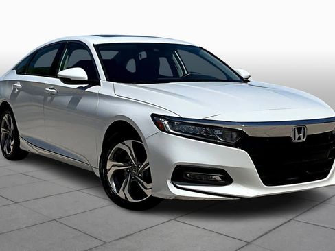 Certified 2018 Honda Accord EX-L image 3