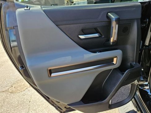Used 2025 GMC Hummer EV 2X AWD/4WD image 20