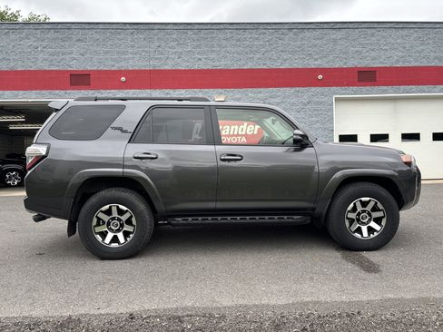 Certified 2023 Toyota 4Runner TRD Off-Road Premium w/ Off Road Premium Plus Package AWD/4WD image 2