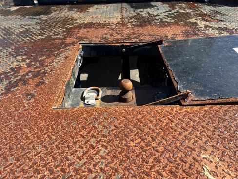 Used 2018 RAM 3500 Tradesman w/ Chrome Appearance Group image 41