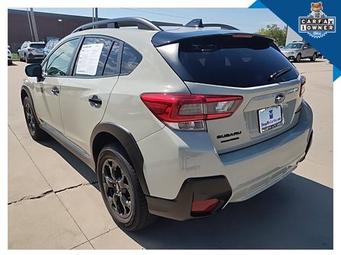 Used 2023 Subaru Crosstrek 2.0i Premium w/ Special Edition image 9