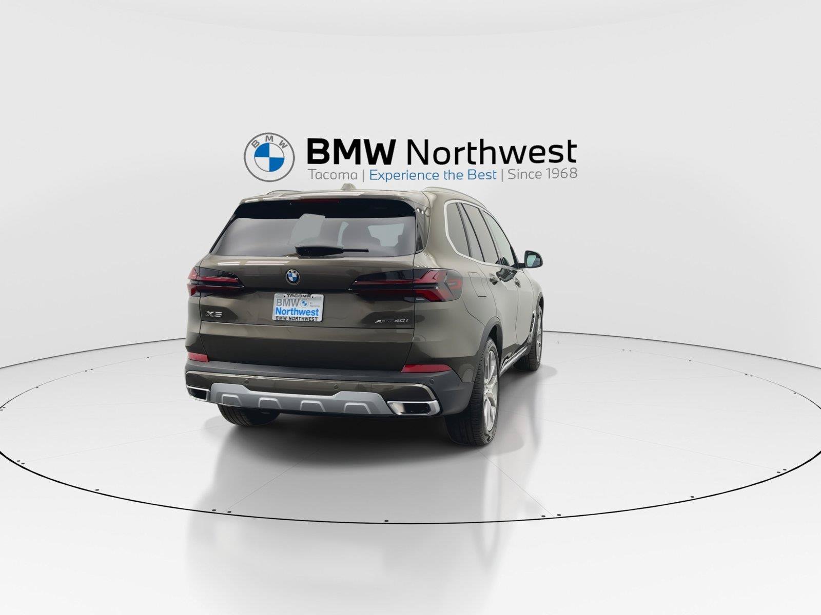 New 2026 BMW X5 xDrive40i w/ Climate Comfort Package AWD/4WD image 2