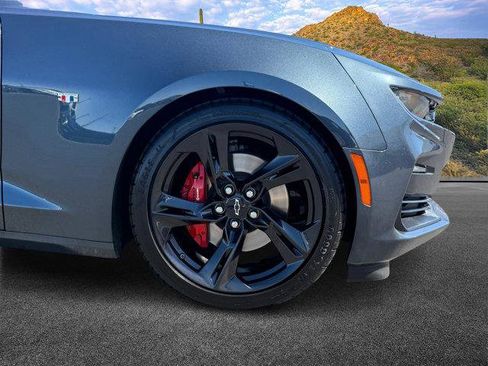 Used 2023 Chevrolet Camaro SS image 9