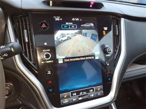 Used 2023 Subaru Outback Limited image 23