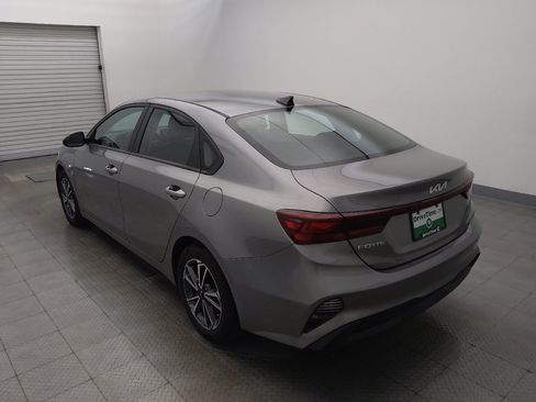 Used 2022 Kia Forte LXS FWD image 5