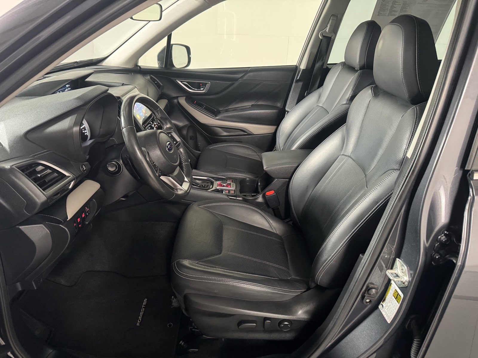 Certified 2023 Subaru Forester Limited AWD/4WD image 16